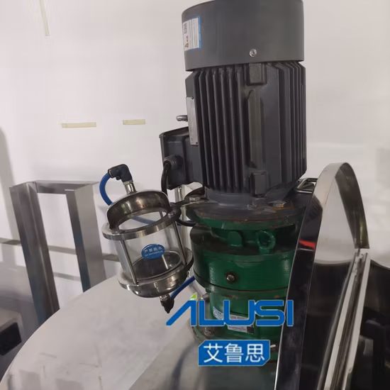 Réservoir de mélangeur de refroidissement de chauffage à gaine chimique industrielle avec agitateur réservoir de mélange de liquide équipement de mélange désinfectant pour les mains faisant la machine